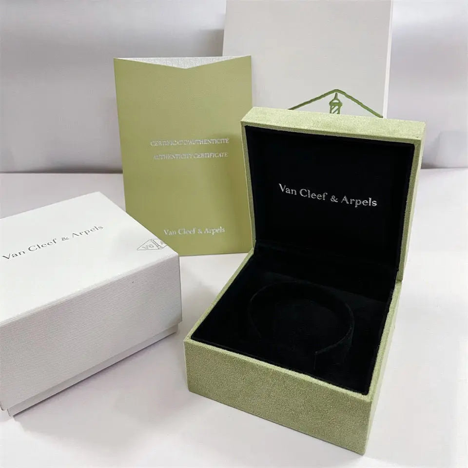 VA CLOVER BRACELET NECKLACE RING BOX GIFT BAG VA Series