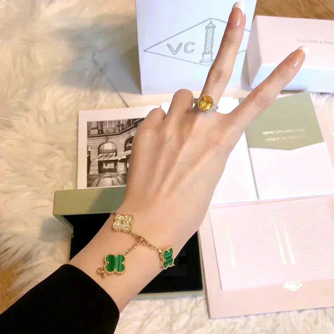 [LuxJewelry]CLOVER  5 MOTIF MALACHITE DIAMOND BRACELET