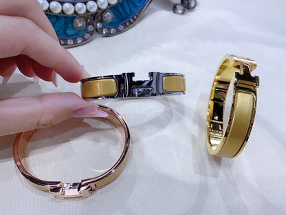 [LuxJewelry]H CHAMPAGNE BRACELET