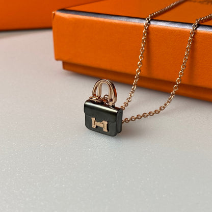 [LuxJewelry]CONSTANCE BLACK PEDANT PINK GOLD NECKLACE