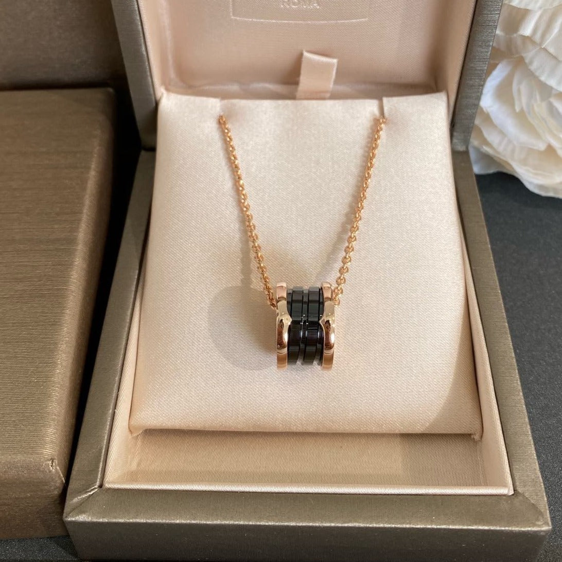 [LuxJewelry]ZERO 1 BLACK CERAMIC PINK GOLD NECKLACE