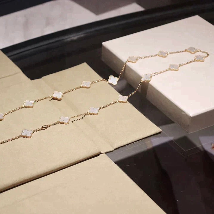 [LuxJewelry]CLOVER 20 MOTIFS WHITE MOP NECKLACE