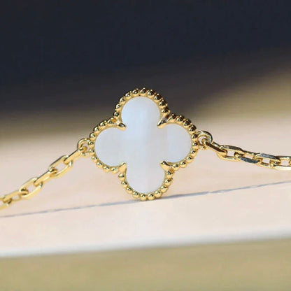 [LuxJewelry]CLOVER 20 MOTIFS WHITE MOP NECKLACE