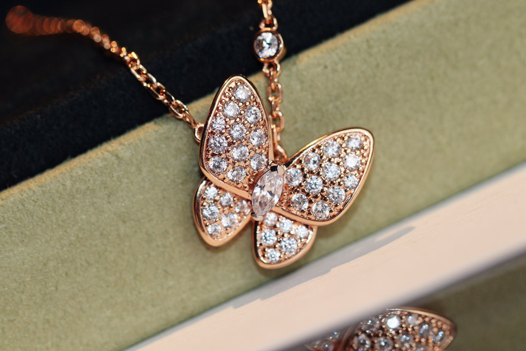 [LuxJewelry]BUTTERFLY DIAMOND NECKLACE