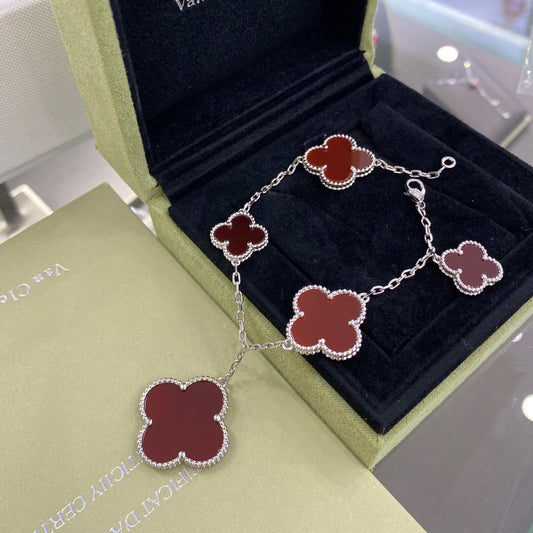 [Top&on]CLOVER 5 MOTIFS SIVLER CARNELIAN BRACELET