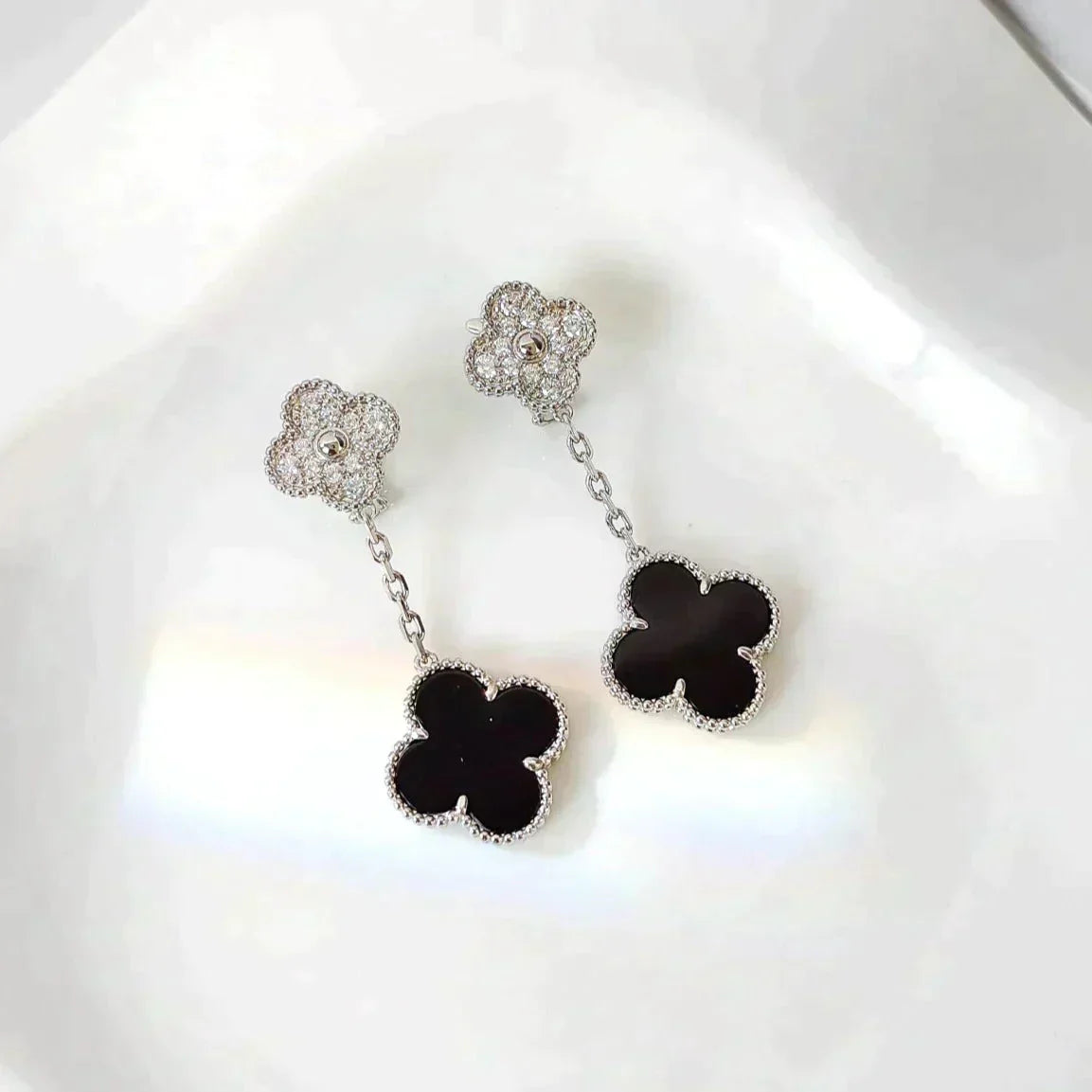 [LuxJewelry]CLOVER 2 MOTIFS  DIAMOND ONYX EARRINGS SILVER