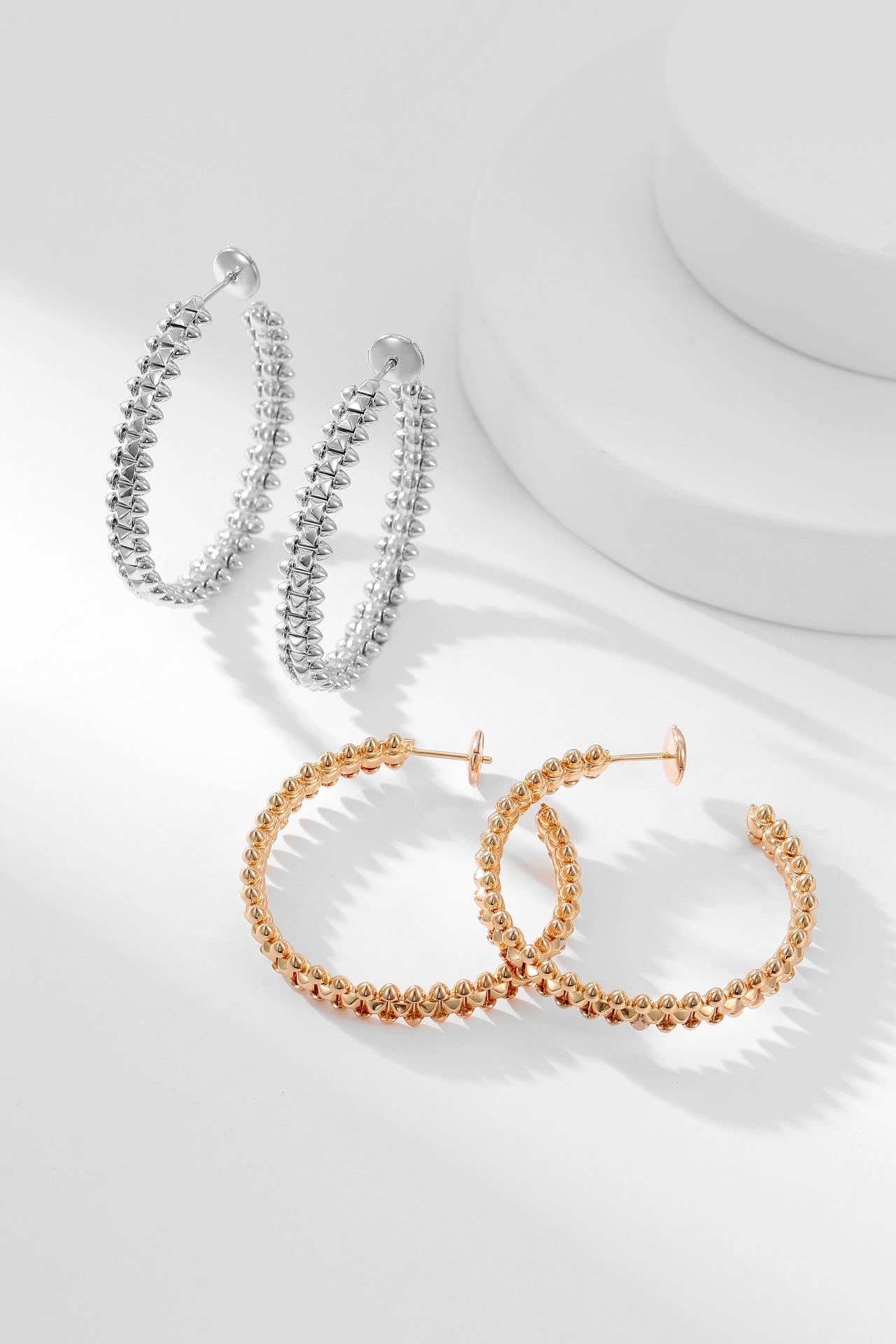[LuxJewelry]CLASH HOOP EARRINGS
