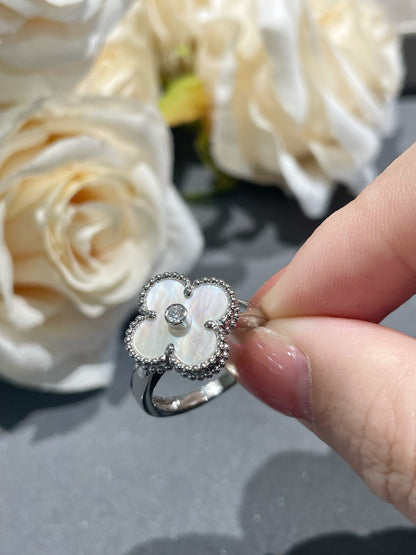 [LuxJewelry]CLOVER SILVER MOP DIAMOND RING