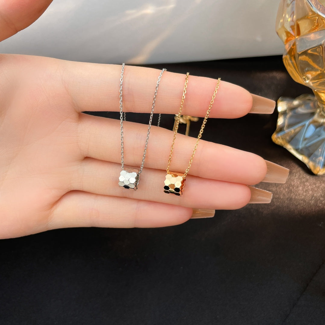 [LuxJewelry]BEE MINI NECKLACE