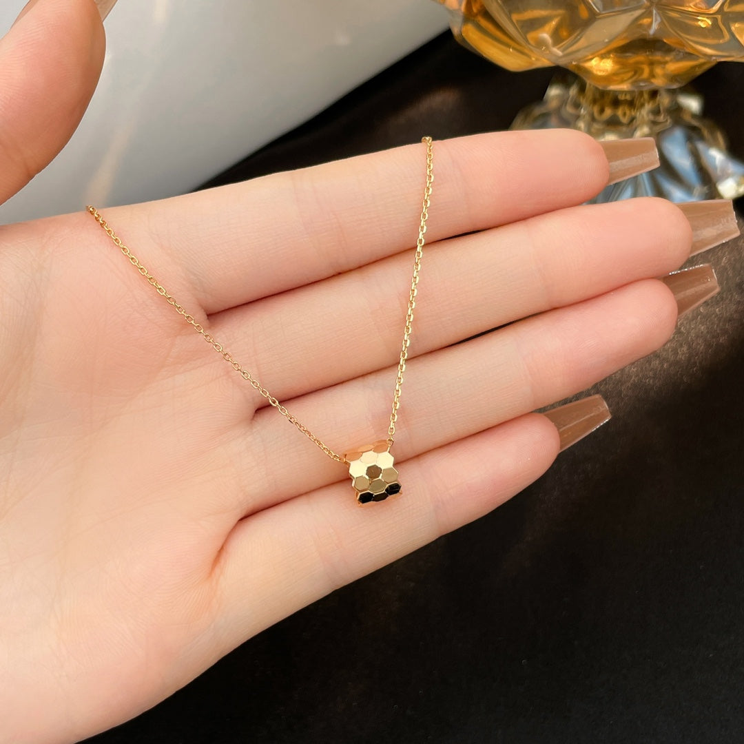 [LuxJewelry]BEE MINI NECKLACE