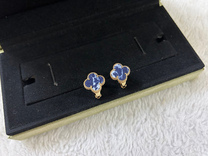 [LuxJewelry]CLOVER PIETERSITE MEDIUM STUD EARRINGS