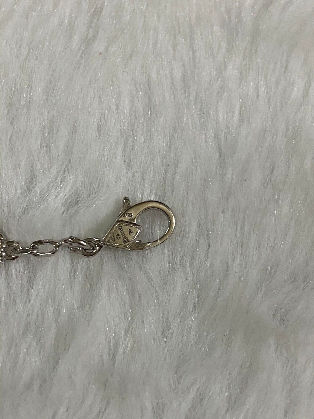 [LuxJewelry]CLOVER 1 MOTIF PIETERSITE BRACELET