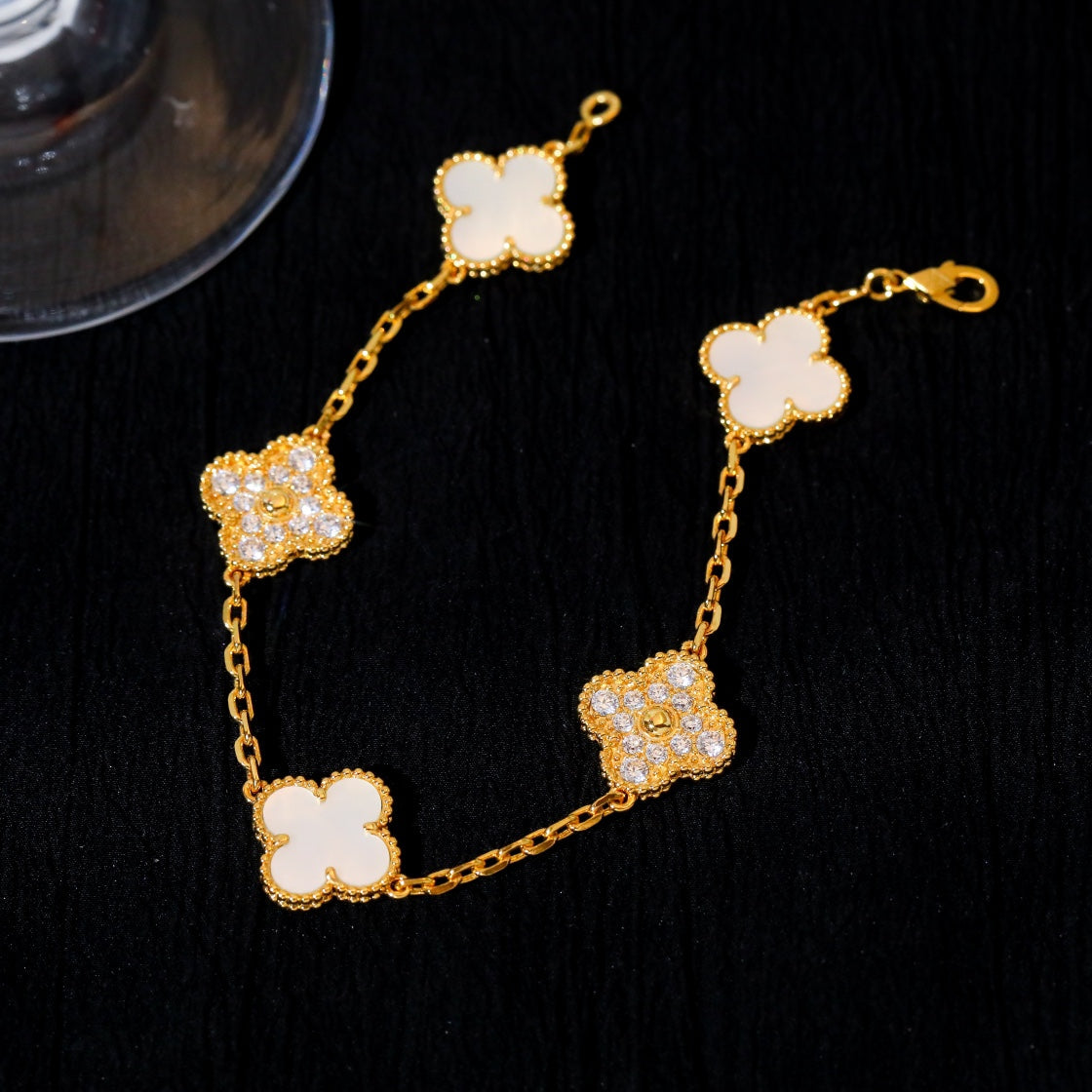 [LuxJewelry]CLOVER BRACELET 5 MOTIF WHITE MOP DIAMOND