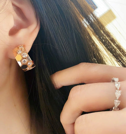 [LuxJewelry]BEE LOVE DIAMOND HOOP EARRINGS