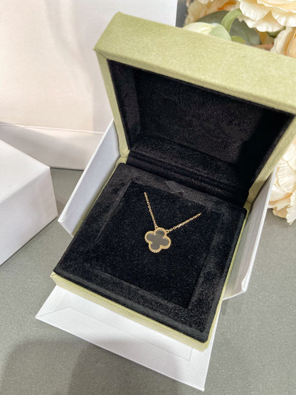 [LuxJewelry]CLOVER ROCK CRYSTAL ROSE GOLD NECKLACE