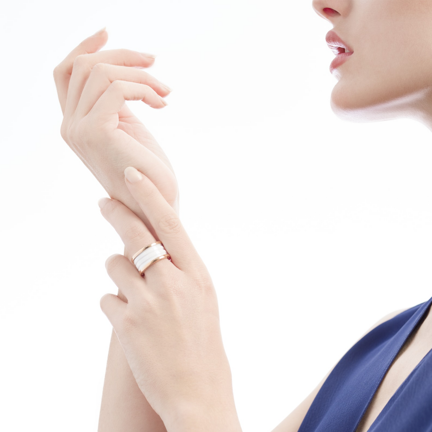 [LuxJewelry]ZERO 1 FOUR-BAND LOOPS AND WHITE CERAMIC SPIRAL PINK GOLD RING