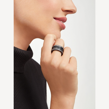[LuxJewelry]ZERO 1 ROCK FOUR-BAND BLACK CERAMIC WITH STUDDED SPIRAL AND PAVED DIAMONDS RING