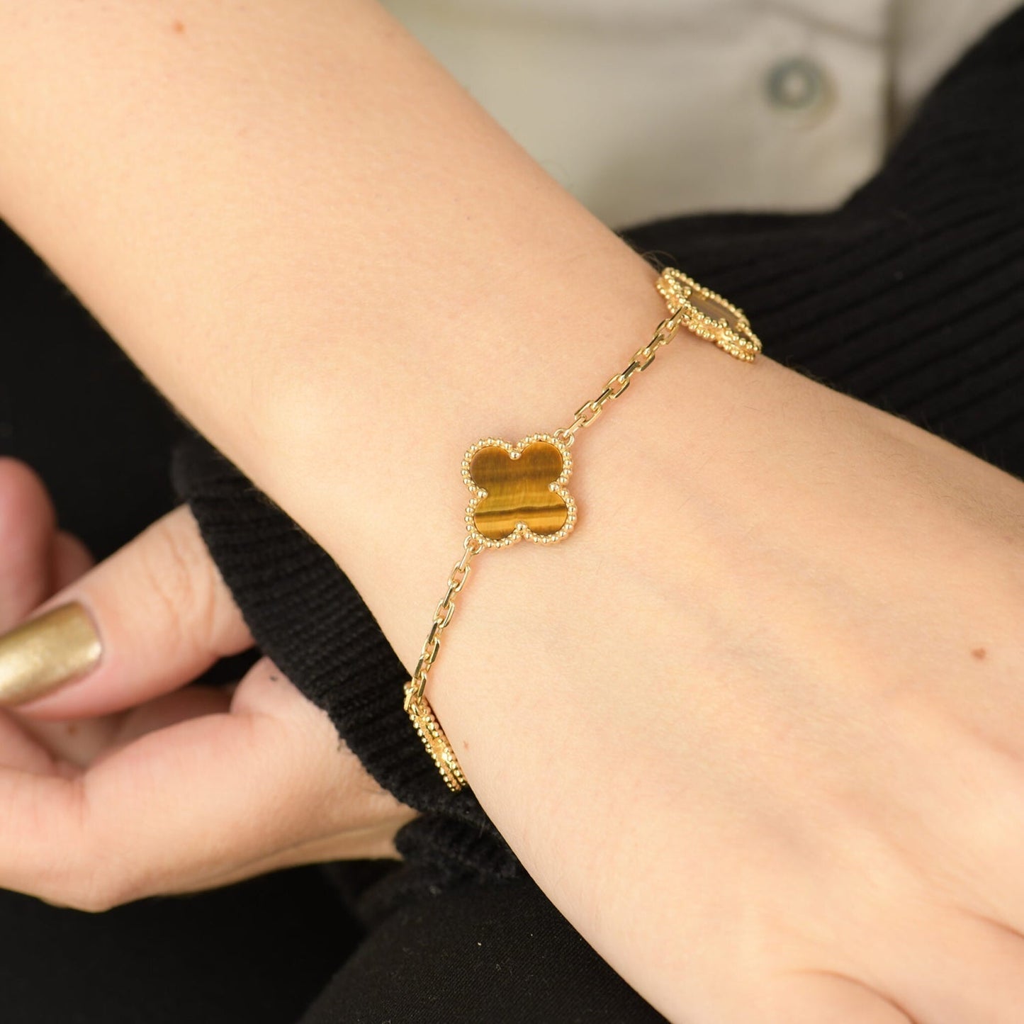 [LuxJewelry]CLOVER  5 MOTIFS TIGER EYE BRACELET