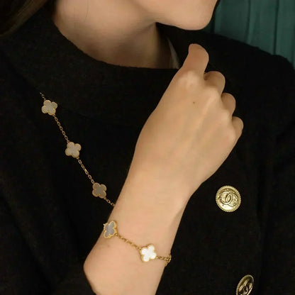 [LuxJewelry]CLOVER  5 MOTIF WHITE MOP BRACELET