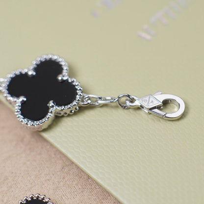 [LuxJewelry]CLOVER 5 MOTIF ONYXS  BRACELET SILVER