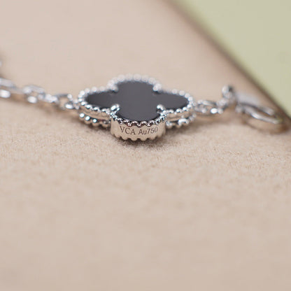 [LuxJewelry]CLOVER 5 MOTIF ONYXS  BRACELET SILVER