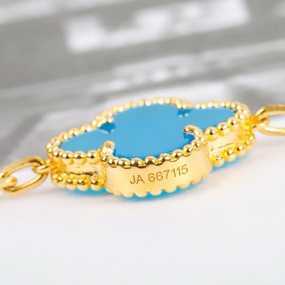 [LuxJewelry]CLOVER 5 MOTIFS TURQUOISE BRACELET
