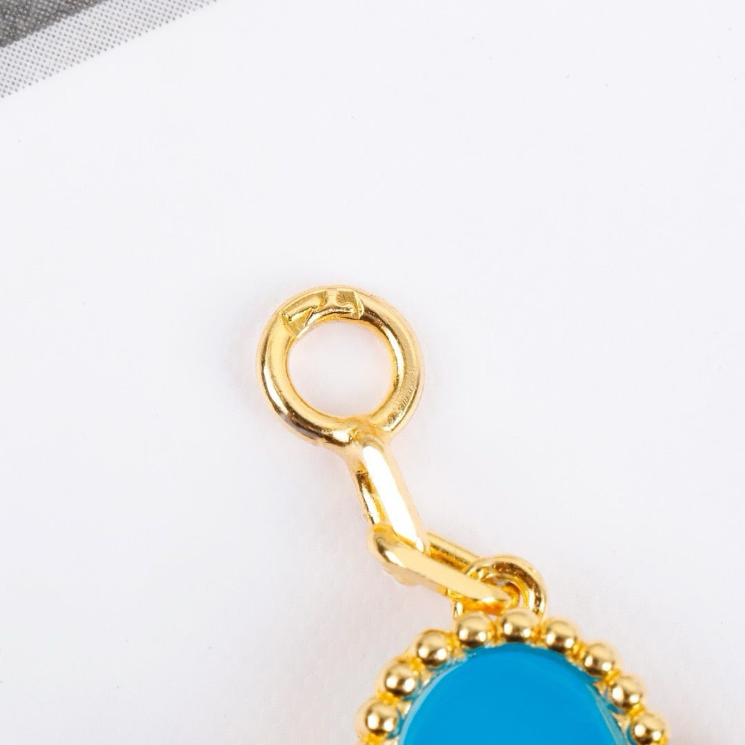 [LuxJewelry]CLOVER 5 MOTIFS TURQUOISE BRACELET