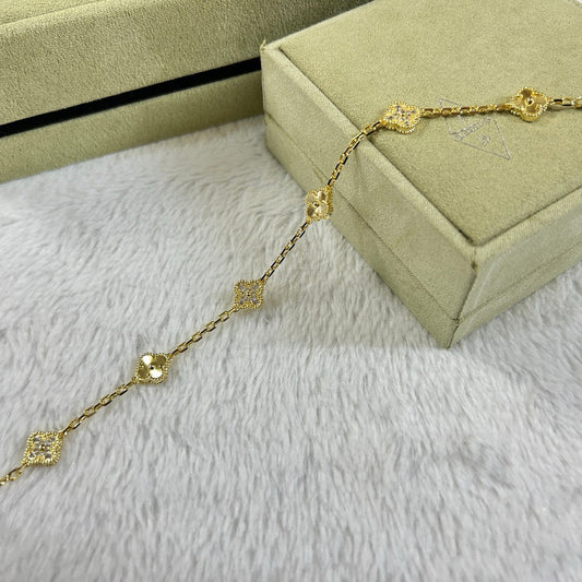 [Top&on]CLOVER 6 MOTIF DIAMOND LASER BRACELET