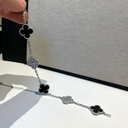 [LuxJewelry]CLOVER 5 MOTIF ONYXS DIAMOND BRACELET SILVER