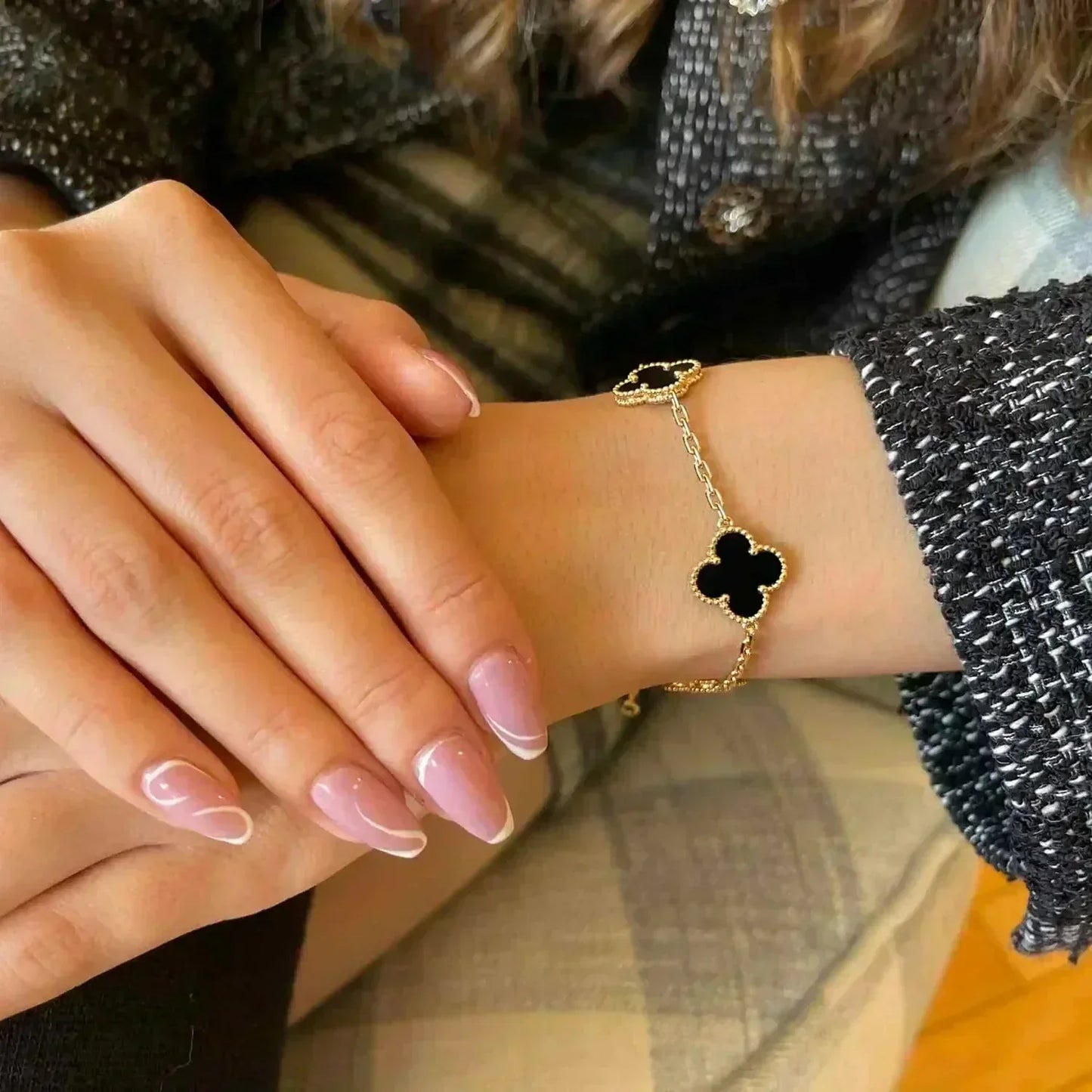 [LuxJewelry]CLOVER  5 MOTIFS BLACK ONYX BRACELET