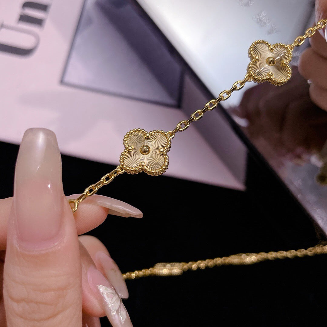 [LuxJewelry]CLOVER 10 MOTIFS LASER NECKLACE