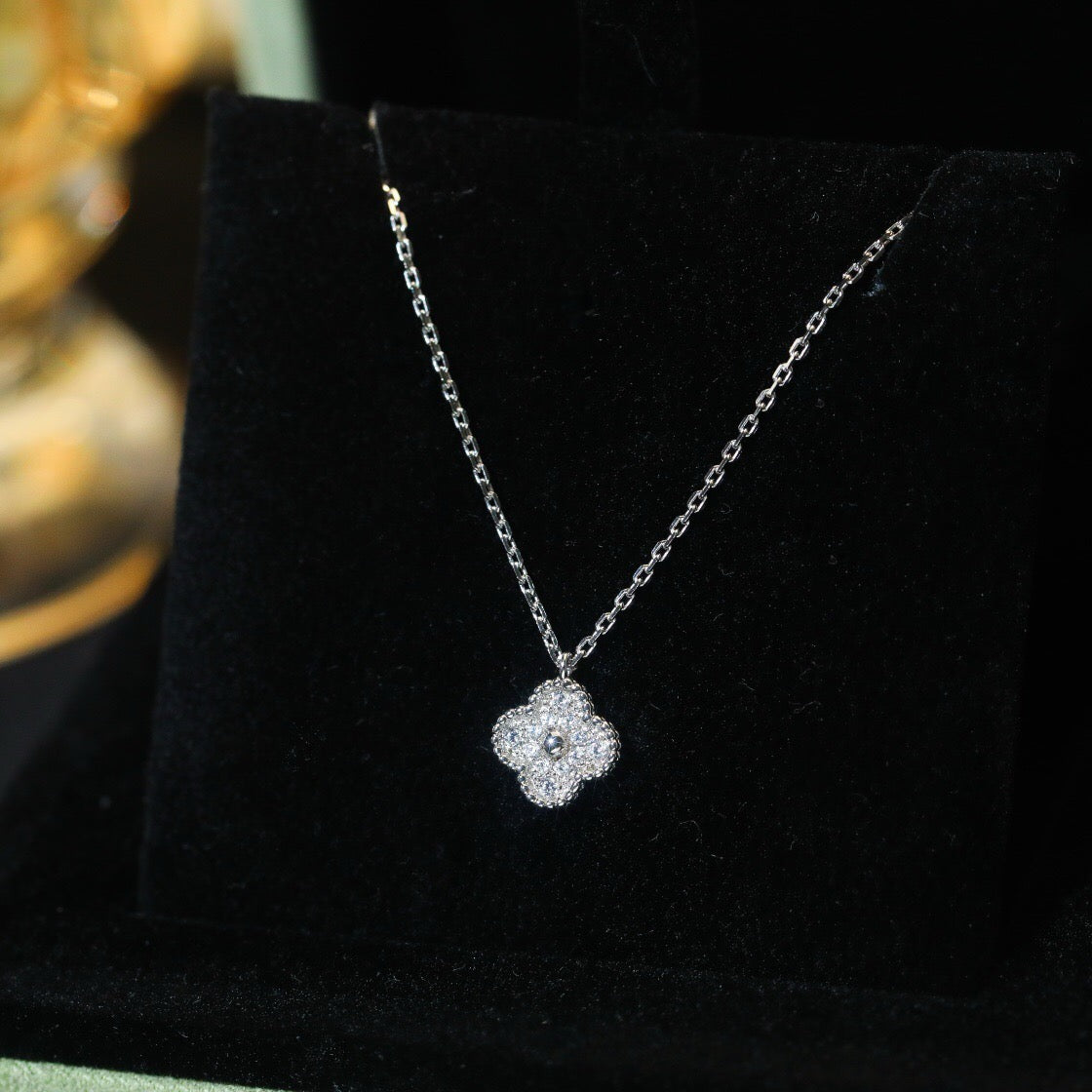 [LuxJewelry]CLOVER MINI 9.5MM PENDANT DIAMOND NECKLACE