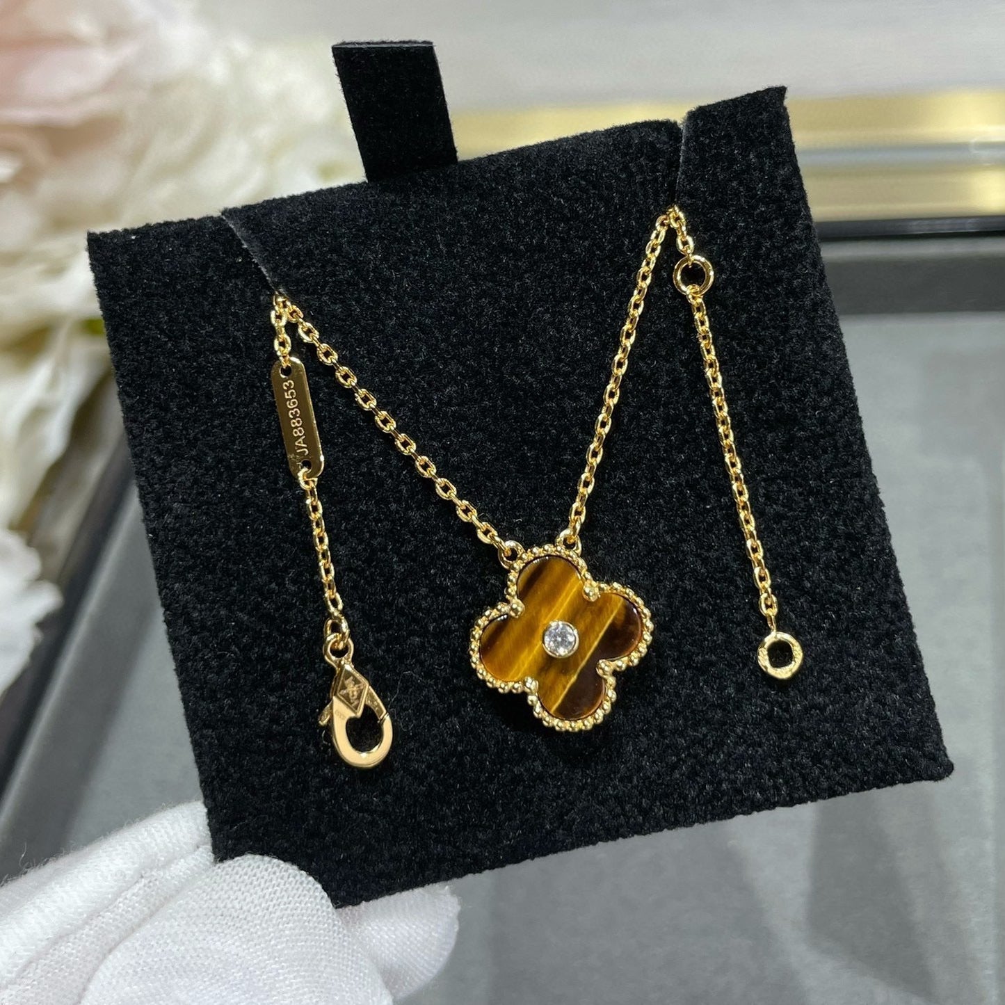 [LuxJewelry]CLOVER 15MM DIAMOND AND YELLOW TIGER'S EYE AGATE necklace