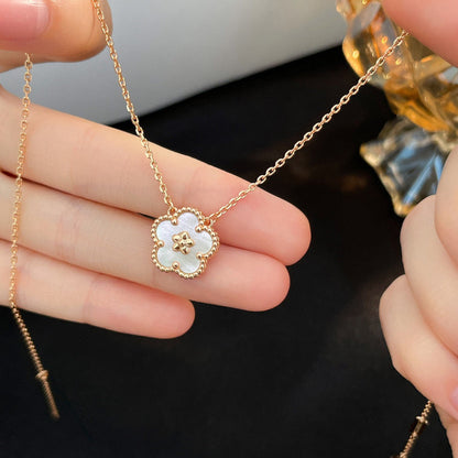 [LuxJewelry]LUCKY  WHITE MOP  PLUM BLOSSOM NECKLACE