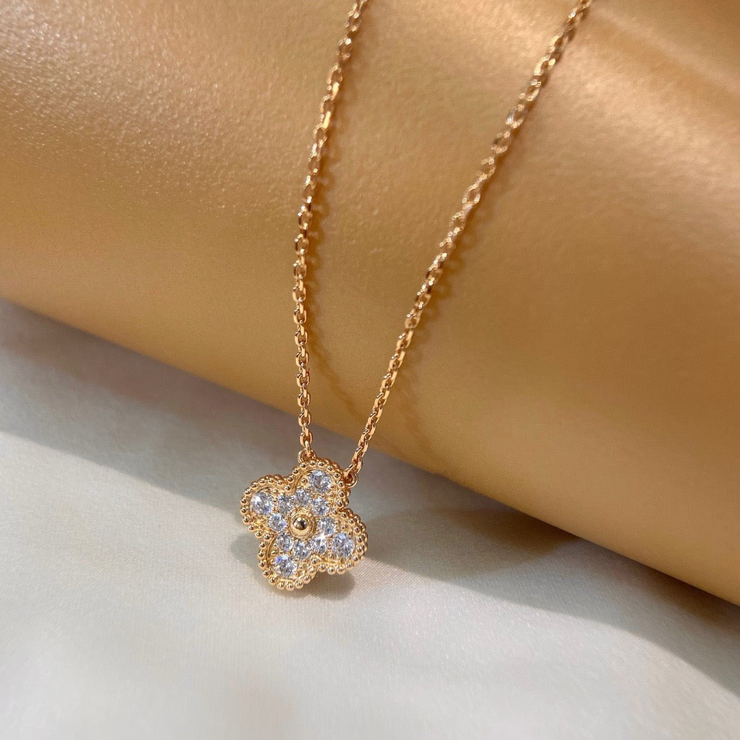 [LuxJewelry]CLOVER 15MM DIAMOND SINGLE FLOWER NECKLACE