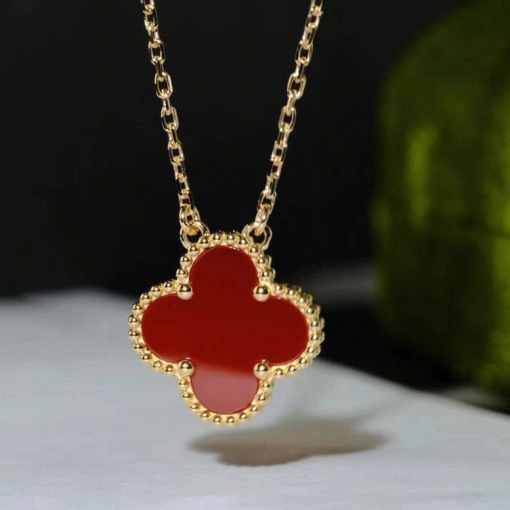 [LuxJewelry]CLOVER 15MM CARNELIAN SINGLE FLOWER NECKLACE