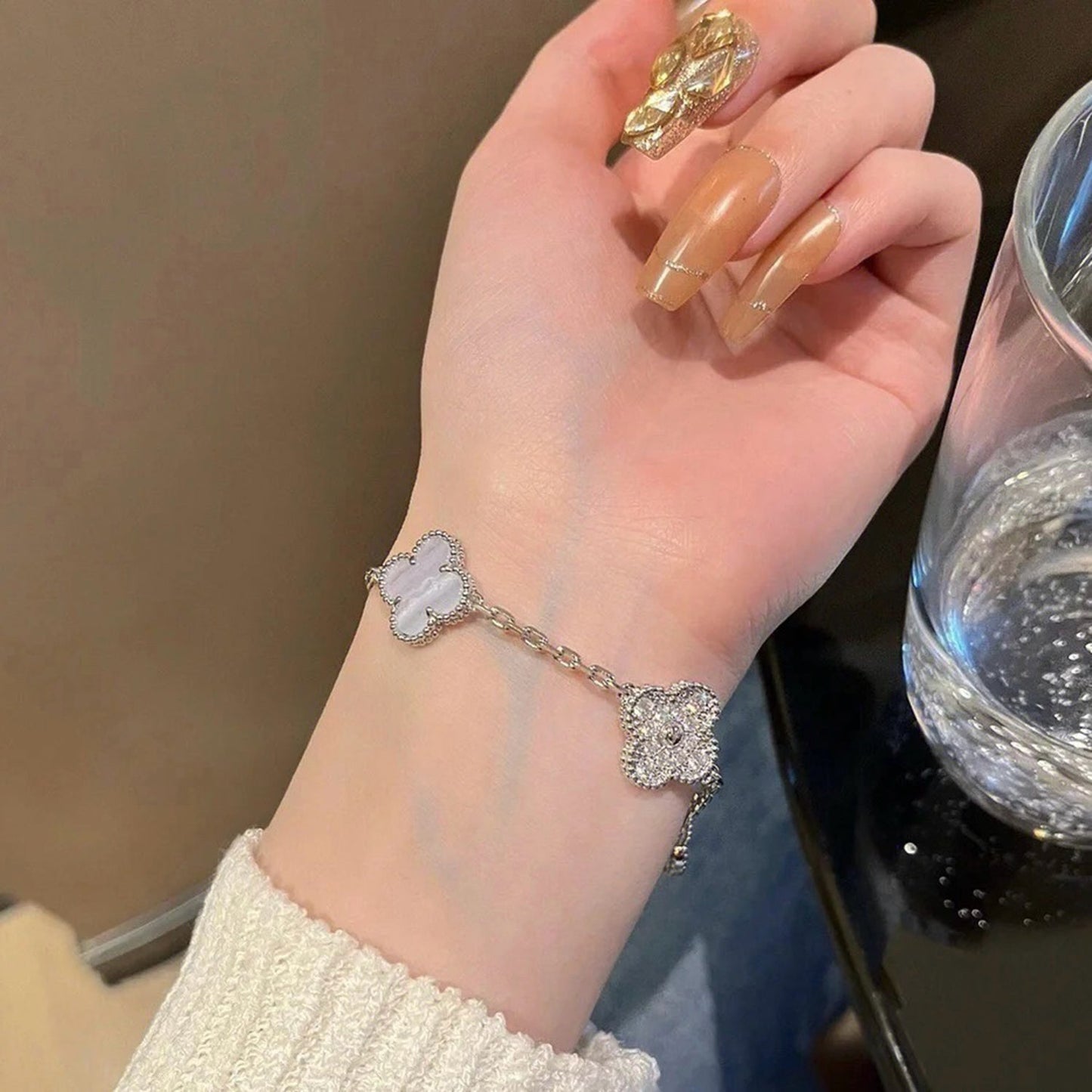 [LuxJewelry]CLOVER  5 MOTIF DIAMOND PURPLE CHALCEDONY BRACELET SILVER