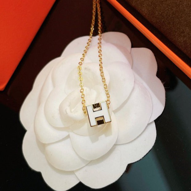 [LuxJewelry]H WHITE SQUARE GOLD NECKLACE