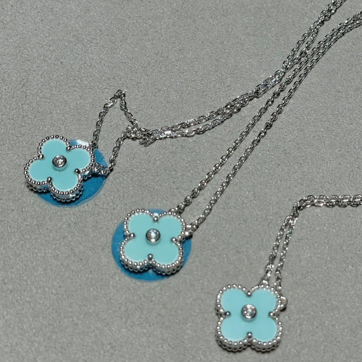 [LuxJewelry]CLOVER 1 DIAMOND LIGHT BLUE SILVER NECKLACE