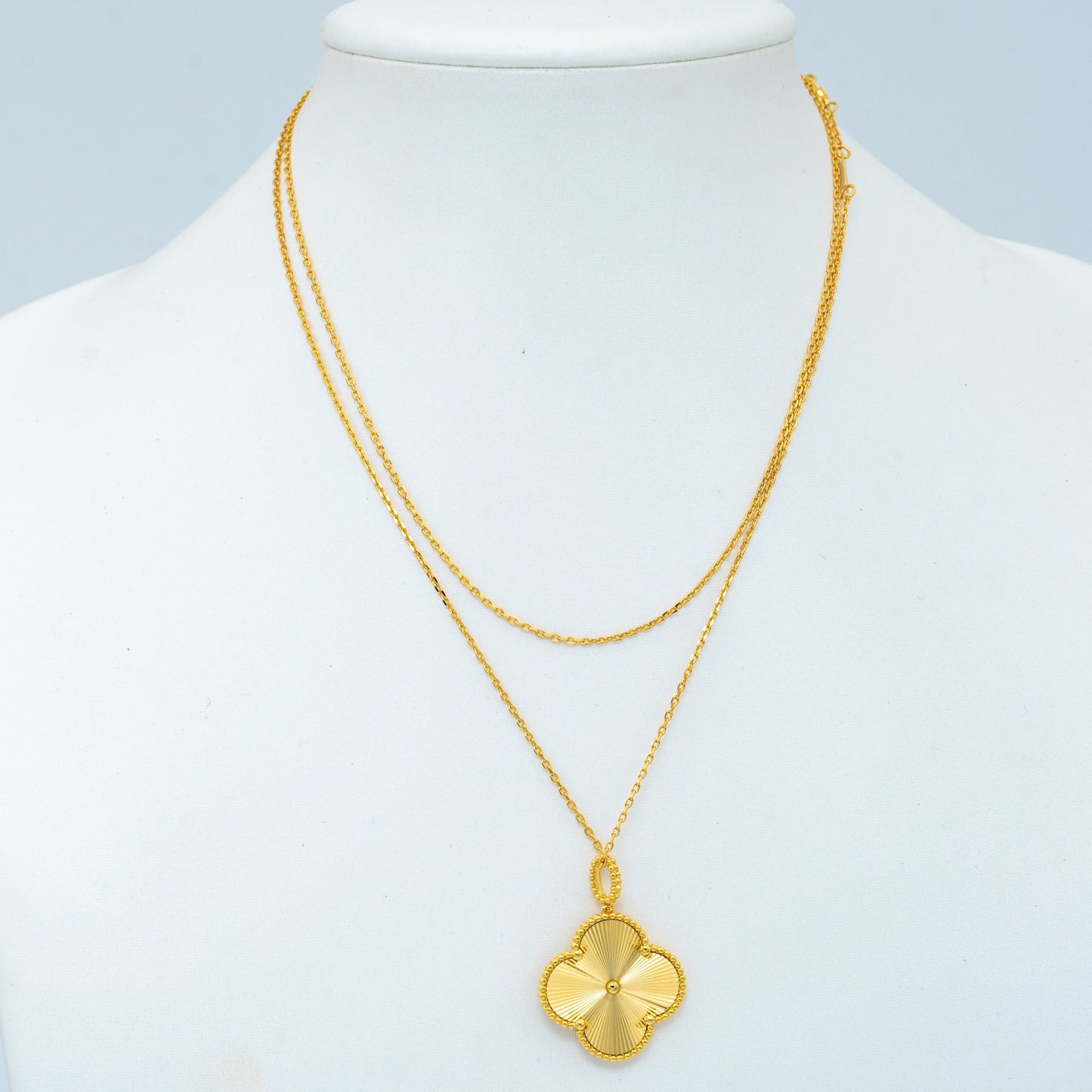 [LuxJewelry]CLOVER 25MM PEDANT NECKLACE GOLD