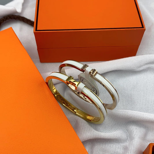 [LuxJewelry]CLASSIC HM CLIC WHITE 8MM ENAMEL BRACELET