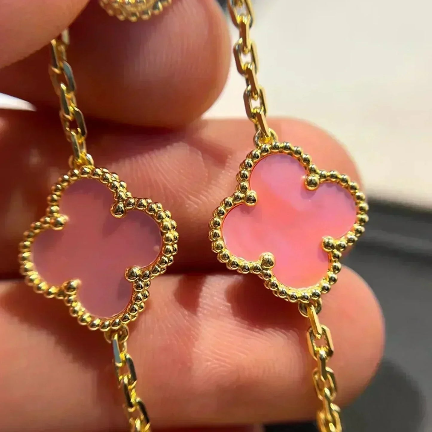 [LuxJewelry]CLOVER 5 PINK MOP BRACELET