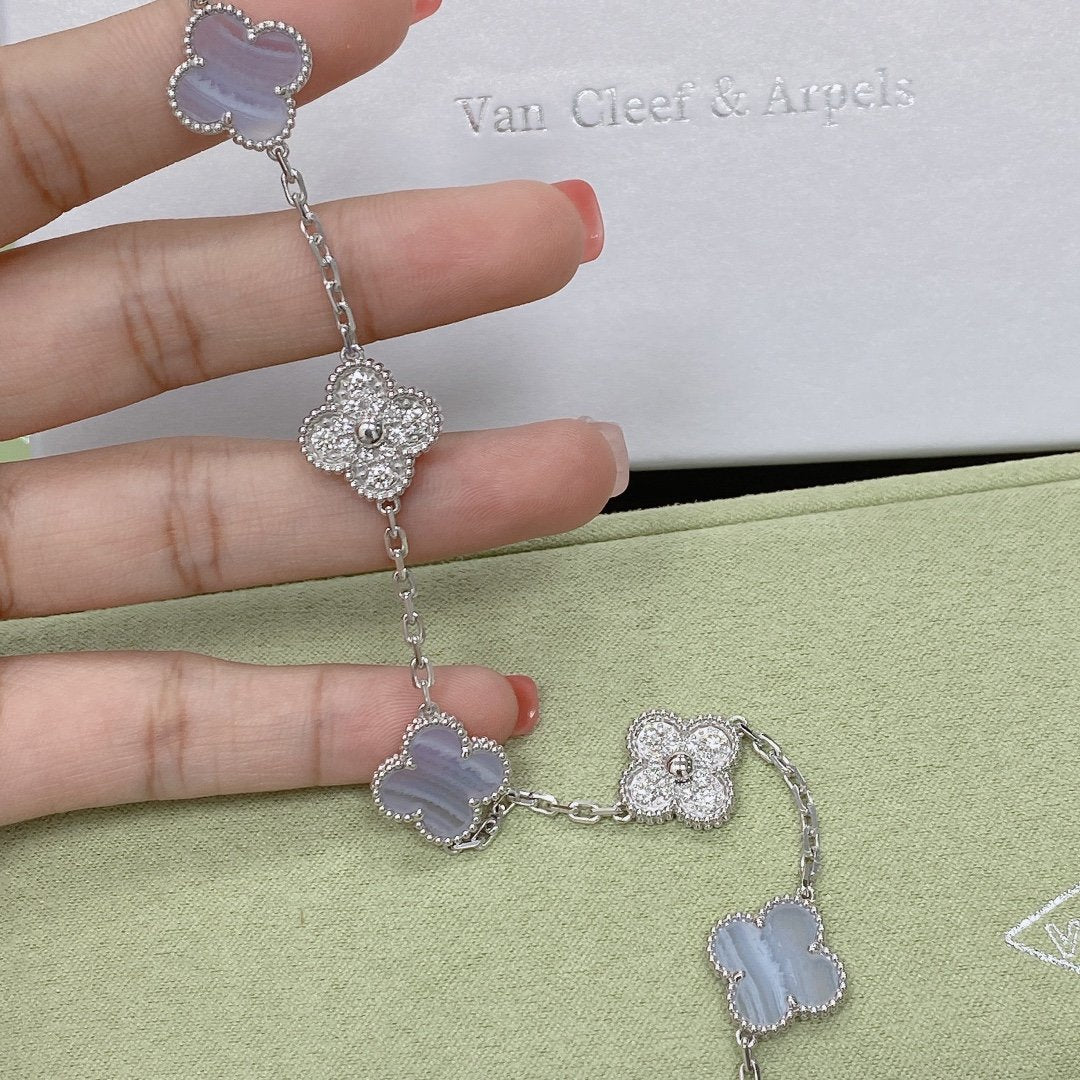 [LuxJewelry]CLOVER  5 MOTIF DIAMOND PURPLE CHALCEDONY BRACELET SILVER