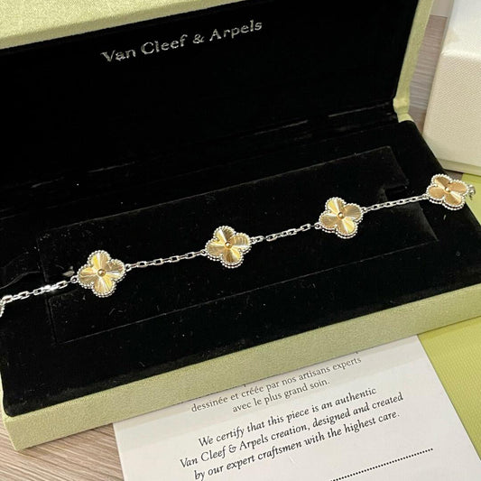 [Top&on]CLOVER  5 MOTIFS  CHRISTMAS LIMITED EDITION BRACELET