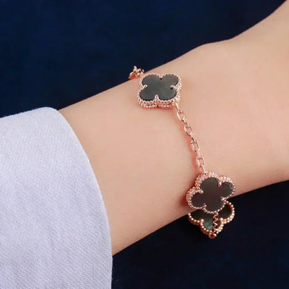 [LuxJewelry]CLOVER 5 MOTIF GRAY MOP  BRACELET