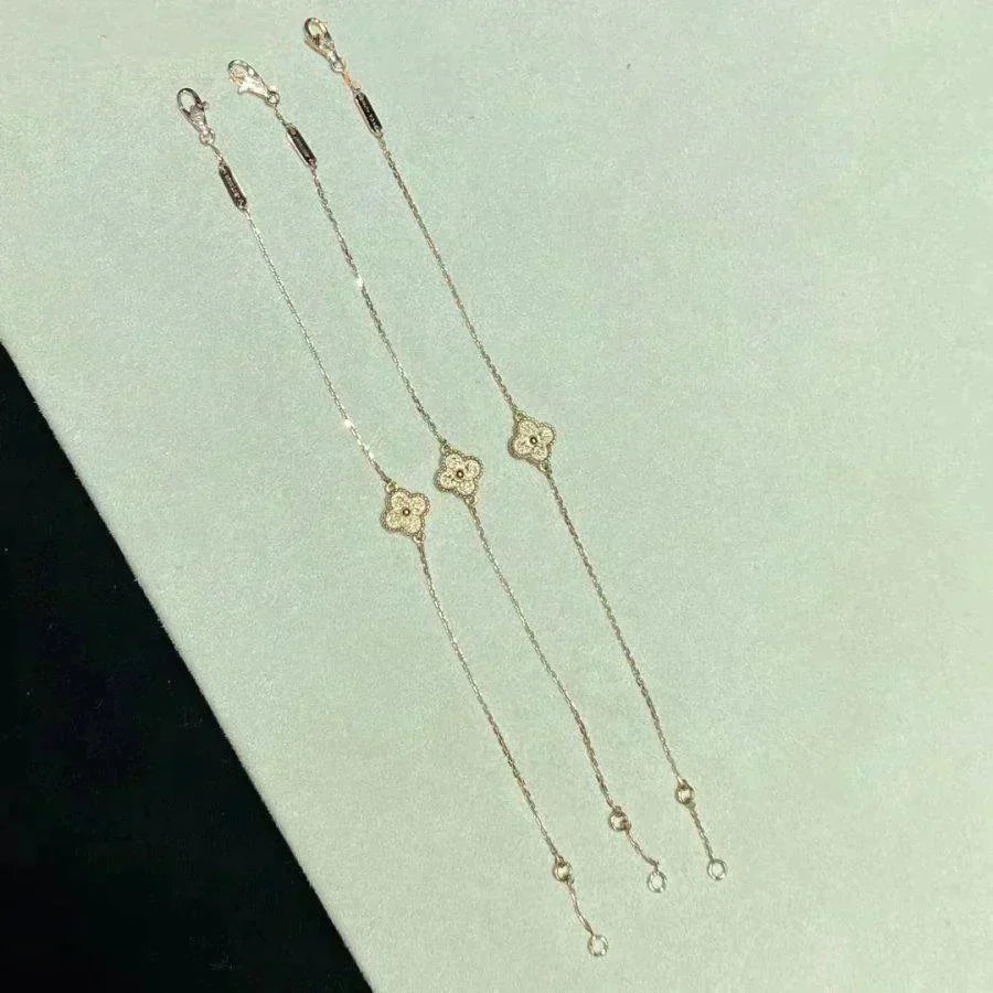 [LuxJewelry]CLOVER SINGLE FLOWER BRACELET