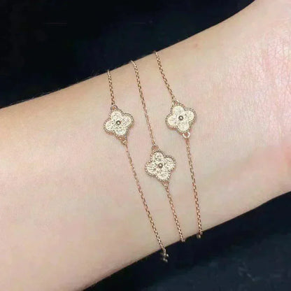 [LuxJewelry]CLOVER SINGLE FLOWER BRACELET