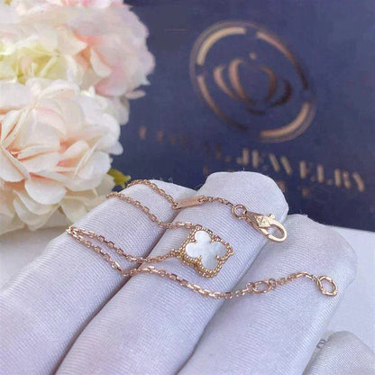 [LuxJewelry]CLOVER WHITE MOP SINGLE FLOWER BRACELET