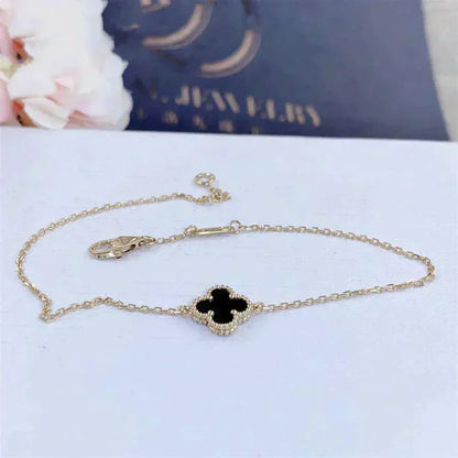 [LuxJewelry]CLOVER ONYX SINGLE FLOWER BRACELET