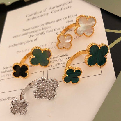 [LuxJewelry]CLOVER BETWEEN THE FINGER RING